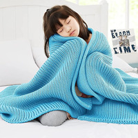 Plaid tricoté uni style nordique, couverture douce en acrylique pour lit, canapé, chaise, couverture décorative de luxe pour la sieste, voyage et bureau
