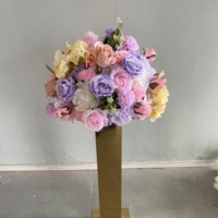 Bunga Mawar Hydrangea Sutra Buatan Tahan Lama B112 Warna Putih dengan Daun Hijau, Dekorasi Meja untuk Pernikahan, Pesta Ulang Tahun