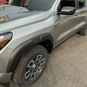 Электрические выдвижные подножки Zhenghe с LED-подсветкой для <span class=keywords><strong>CHEVROLET</strong></span> SILVERADO 2019-2025 - Product Image 6