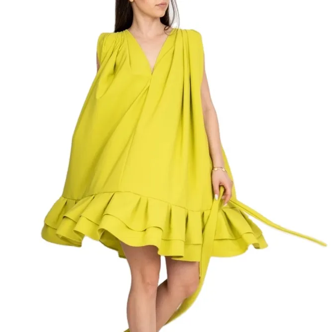 فستان سهرة نسائي, فستان سهرة نسائي صيفي بتصميم بوهيمي مكشكش باللون الأصفر مناسب للحفلات الموسيقية