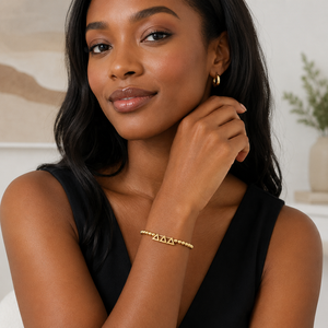 Bracciali in Acciaio Inossidabile di Qualità con Lettere Greche Delta, Gioielli Personalizzati per Organizzazioni Sociali e Confraternite Femminili - Product Image 3
