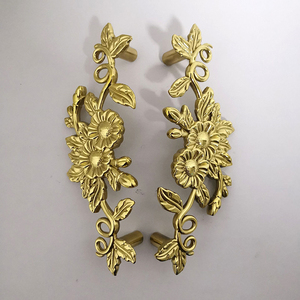 Luxury Solid Brass Metal Beautiful Flower Decoration Kitchen Cabinet Handle <strong>Knobs</strong> Furniture <strong>Door</strong> Pulls - Product Image 6