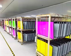 Berserk Pretty <span class=keywords><strong>New</strong></span> Listing Wand montierter 32-Zoll-Bildschirm mit kapazitivem 4K-Display Gaming <span class=keywords><strong>Computer</strong></span> Game Monitor - Product Image 6