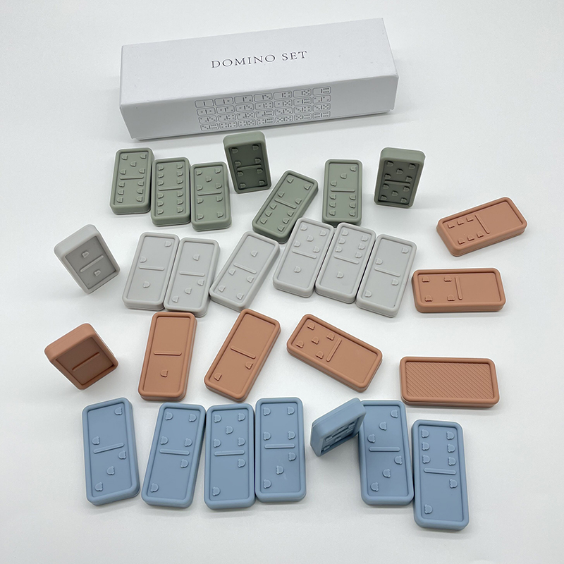 Новый одобренный CPC силиконовый набор домино под заказ, новые экологичные детские развивающие игрушки, наборы домино для детей и взрослых
