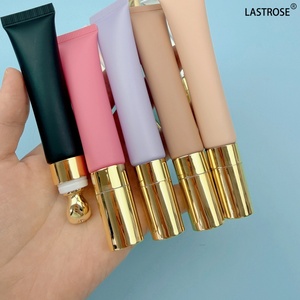 Meistverkauftes Metalldeckel-Lippenöl mit Massagekopf, Lippenvolumenöl, Vegan, Transparent, Glänzend, Veganer Lipgloss mit Eigenmarke - Product Image 4