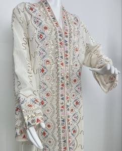 Maxi abito bohémien arabico per <span class=keywords><strong>donna</strong></span> davanti con motivi etnici pieni di ricami e paillettes - Product Image 1