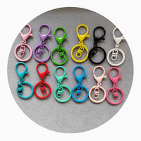 100 pièces de anneaux fendus et fermoirs à langouste de couleur assortie avec chaîne d'extension pour porte-clés, fabrication de porte-clés, bracelet DIY, fermoir