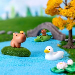 Nieuwe aanwinst Micro Landschap Schattige Capibara Pop Miniatuur Figuur Accessoires Feeëntuin Decoratie Auto Bureau Ornamenten - Product Image 3