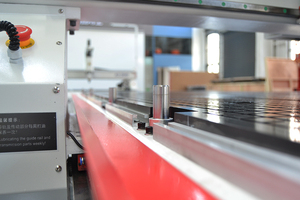 3 trục gỗ <span class=keywords><strong>CNC</strong></span> <span class=keywords><strong>Router</strong></span> <span class=keywords><strong>3D</strong></span> <span class=keywords><strong>CNC</strong></span> cửa máy làm tốt nhất gỗ Acrylic Khắc Máy với giá tốt - Product Image 5