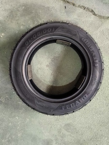 Neumático de Moped Semifusible al Vacío 100/90-10 de Fabricante Chino, Alta Adherencia, Resistente al Desgaste, Suministro Global a Granel - Product Image 4