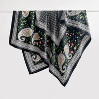 Écharpe de soirée carrée grande taille pour femme 2026, châle de 130 cm, imprimé cachemire arabe personnalisé, en polyester mat sergé et soie satinée