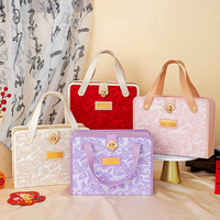 Sac à main carré de luxe à motif floral rétro avec poignée en cuir et fermeture à fermoir métallique, emballage cadeau, boîte vide, vente en gros