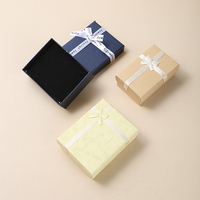 Boîte Cadeau en Carton Abordable en Gros avec Couvercle et Base pour Ensemble de Bijoux Collier Bracelet Bague