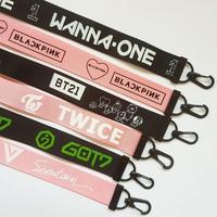 Lanière de cou Kpop pour garçons, cordon de téléphone portable, porte-clés en polyester écologique avec impression sérigraphiée