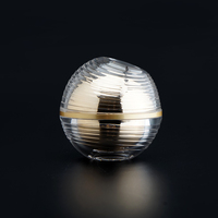 Pot à crème sphérique transparent de 50 ml avec surface filetée spirale mate ou brillante