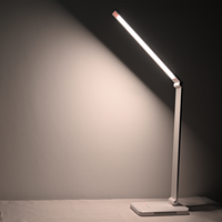 Lampe de bureau LED à intensité variable, lampe de table LED, lampe d'apprentissage, lampe de restaurant, lampe de salon, lampe de chevet rechargeable