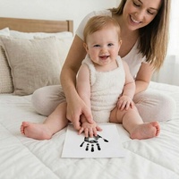 Lot de 14 cartes de jalons de développement pour bébé sans encre, kit d'empreintes manuelles et de pieds, kit d'empreintes de pieds pour nouveau-né