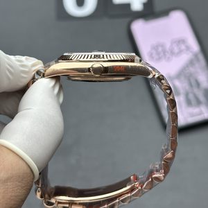 Reloj Mecánico de Lujo para Hombre, Ultra Ancho, Caja de Zafiro, Correa Dorada, Calendario Automático, Visualización de la Semana, Oro Amarillo, Venta al Por Mayor de Fábrica - Product Image 5