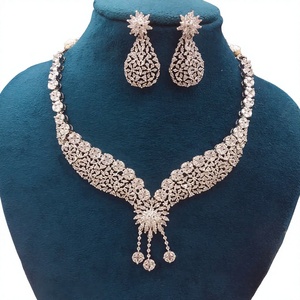 Classic <b>Silver</b> Plated Crystal Necklace and Earring <b>Set</b> with Flower Pattern for Women Wedding Jewelry - Product Image 3