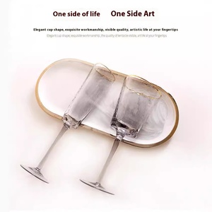 Ensemble de verres à vin à bord doré martelé, flûtes à <span class=keywords><strong>champagne</strong></span> en cristal rose <span class=keywords><strong>et</strong></span> gris fumé, gobelets en verre texturé de luxe pour mariage <span class=keywords><strong>et</strong></span> réceptions - Product Image 3