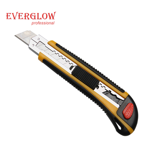 <span class=keywords><strong>Couteau</strong></span> utilitaire artisanal de 18 mm à prix raisonnable, mignon et tendance, avec manche en plastique et lame en acier au carbone - Product Image 4