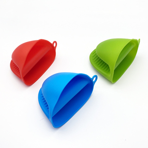 BPA-free cibo resistente al calore colore personalizzato accettabile Mini <span class=keywords><strong>Silicone</strong></span> guanto forno da cucina <span class=keywords><strong>presina</strong></span> e guanti - Product Image 4