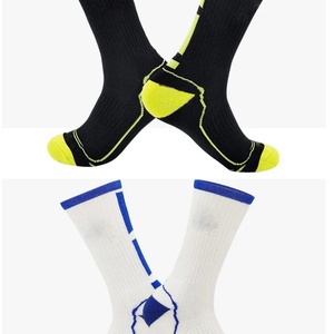 Processing Custom Sweat Absorbing Sweat Releasing and <b>Breathable</b> Sports <b>Socks</b> Outdoor Badminton Basketball and Cycling <b>Socks</b> - Product Image 4