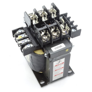 Controlador de Programación PLC Dedicado para Automatización Industrial Square D 9070TF300D1, Nuevo, Original, Disponible en Stock - Product Image 1