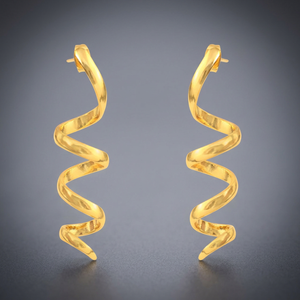 Boucles d'oreilles créoles en laiton plaqué or, minimalistes, couleur personnalisée, élégantes, faites à la main, bijoux de mariage pour femmes - Product Image 3