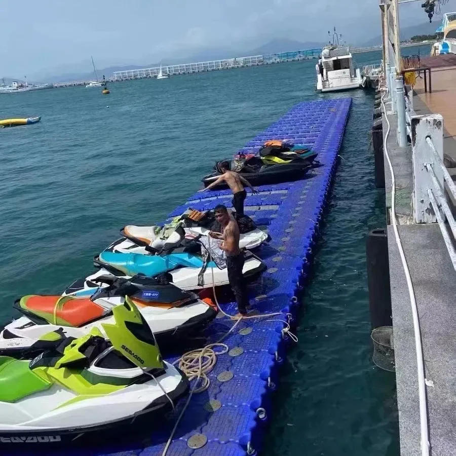Hochbewegungsfähigkeit Jet-Ski-Boot Motorboot Dock Marine Kunststoff schwimmender Pier Antrieb auf Dock/Boot Lift