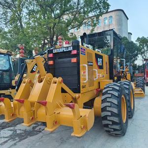 Machine de terrassement 140K d'occasion en excellent état : niveleuses CAT 140H, 140G, 140K avec moteur, pompe et boîte de vitesses d'origine japonaise en vente - Product Image 5