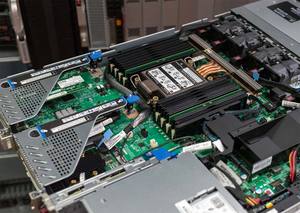 Serveur en rack HPE <span class=keywords><strong>ProLiant</strong></span> <span class=keywords><strong>DL320</strong></span> Gen11 G11 P57687-B21 4SFF 8SFF 1U 1P d'origine - Product Image 6