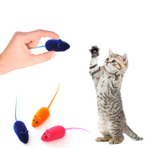 لعبة جديدة للقطط الأليفة من الفينيل لعبة القط المتدفقة من الفينيل - Product Image 4