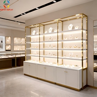 Hochsichere Gebogene Schmuckvitrine aus Gehärtetem Glas mit Schwerlastschloss, LED-Beleuchtung, Umweltfreundlichem und Recycelbarem Design, Maßgefertigt