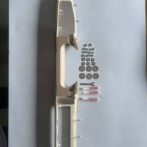 Poignée de maintien avant côté conducteur Yunnuo 20920362 20954878 pour Chevrolet, pièce de réparation de boîte d'accoudoir en plastique - Product Image 1