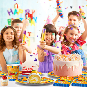 Anime Balls Vaisselle décorative en papier, y compris les assiettes, les tasses et les ustensiles pour les événements d'anniversaire des enfants. - Product Image 3