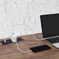 Multiprise encastrable avec station de charge dissimulée, protection contre les surtensions multiples et rallonge électrique