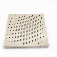 Système de plafond suspendu en aluminium imperméable personnalisé, design moderne, solution complète OEM, accessoires d'installation