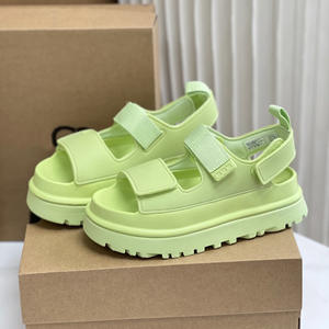 Sandales plates à plateforme réglables en cuir PU pour femmes, style décontracté d'été, inspirées des Uggs - Product Image 5