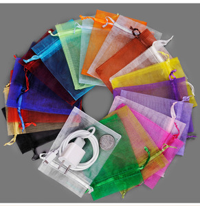 Bolsa de <span class=keywords><strong>Organza</strong></span> Pequeña Personalizada Brillante y Colorida con Cordón para Regalo - Product Image 5