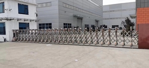 Portones Modernos Retráctiles Deslizantes de Aleación de Aluminio JHR Security con Control Remoto Automático para Uso Escolar e Industrial, Ecológicos - Product Image 4