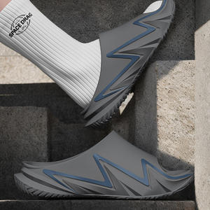 Classique imprimé écologique imperméable anti-dérapant bout ouvert été drapeau National hommes EVA sandales pantoufles pour hommes - Product Image 4