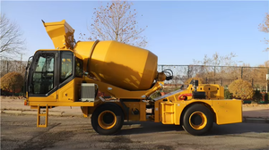 Puerto de descarga Altura 2 metros Salida por lote 4,0 metros cúbicos Camión mezclador de concreto de carga automática SLM4000S a la venta <span class=keywords><strong>Precio</strong></span> FOB - Product Image 6