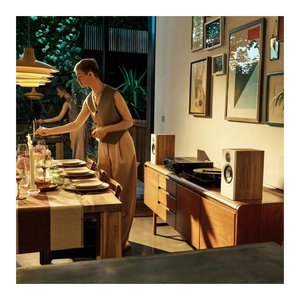 Par de altavoces 600 SERIES 607 S3 Oak 100W - Product Image 2