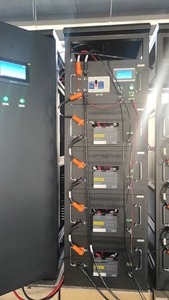 Sistema de Almacenamiento de Energía Todo en Uno con Celdas de Batería 100% Nuevas, Baterías Recargables de Iones de Litio HV con BMS Inteligente - Product Image 5