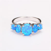 Europe et les États-Unis Fashion New Ring Incrustation de luxe avec bague en argent pour femme en opale ronde