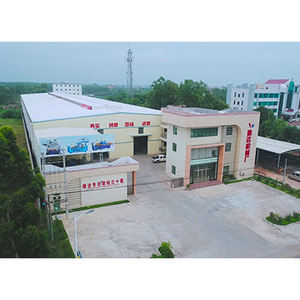 Máquina de fabricación de zapatos de EVA con control remoto inteligente eficiente para sandalias y zapatillas 6/8/10 posiciones para suelas o plantillas de EVA - Product Image 6