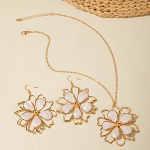 Collana in Metallo <span class=keywords><strong>con</strong></span> Smalto a Goccia Stile Europeo <span class=keywords><strong>e</strong></span> Americano, Set di Orecchini a Fiore di Lusso per Donna, Design Semplice - Product Image 3