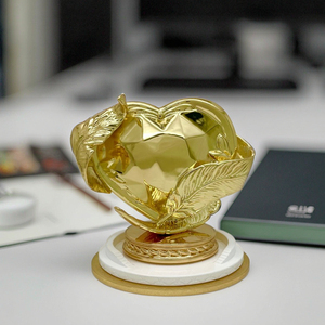 Trophées Métalliques Antiques Personnalisés Holywell, Artisanat <span class=keywords><strong>de</strong></span> Fonderie, Technique <span class=keywords><strong>de</strong></span> Placage Or, Finition Polie, Impression par Gravure - Product Image 6