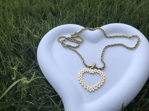 カスタムステンレス金メッキ漫画クラシックデザインナゲットRollieハートフレームネックレス女性用男性用ジュエリー - Product Image 2